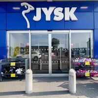 JYSK liquida el sofá cama perfecto para pisos pequeños: funcional a diario y cómodo para las visitas