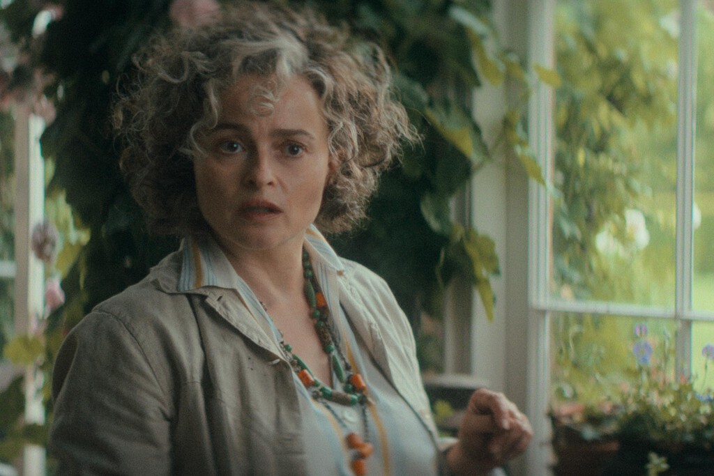 Helena Bonham Carter abandona la temporada 4 de 'The White Lotus' tras una semana de rodaje. Lo más curioso de todo es que su personaje será reescrito