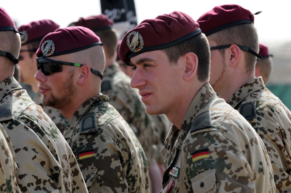 Con los tambores de guerra sonando en Europa, Alemania ha tomado una decisión radical: recuperar la "mili"