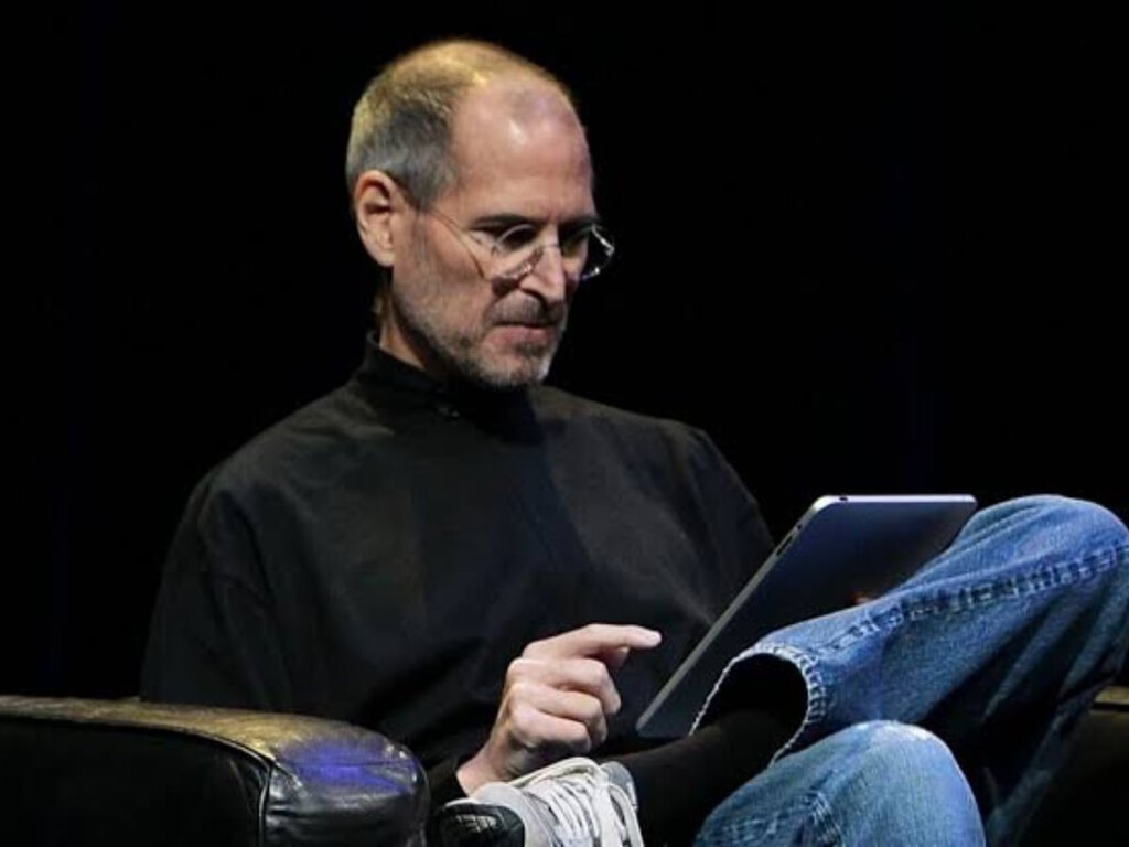 Así funcionaba el campo de distorsión de la realidad con el que Steve Jobs sacaba lo imposible de la gente