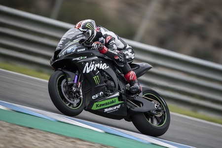Jonathan Rea bate el récord del circuito de Portimao en el primer día de test y Álvaro Bautista acaba tercero