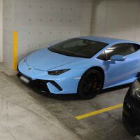 Cuando llevas cinco años cobrando el paro, pero te compras un Lamborghini Huracán y vives a todo lujo algo huele muy mal. Ya se le ha acabado el chollo