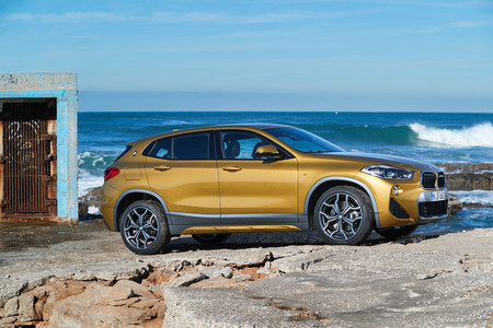 BMW X2 2018 estática lateral