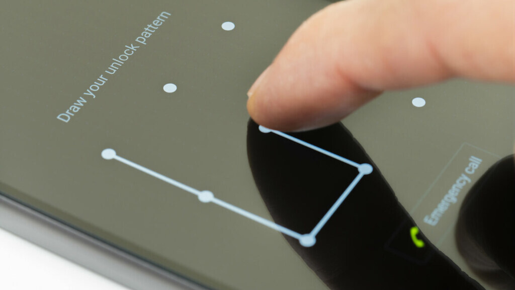 Si desbloqueas el móvil usando un patrón, toca este ajuste para hacer que tu Xiaomi esté aún más protegido 