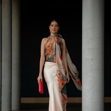 Las sandalias corales con taconcito de rafia más alegres del zapatero las encontramos en Marypaz por menos de 30 euros