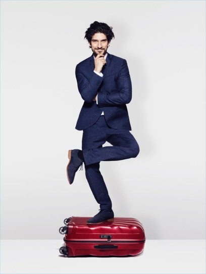 Samsonite presenta su campaña para “viajeros serios”
