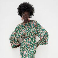 Los 19 vestidos más bonitos en rebajas de Zara, Mango y H&M para las mamás más estilosas 