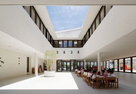 Preschool Collects Rainwater Puddles Kids Play Dai Ichi Yochien Hibino Sekkei 5