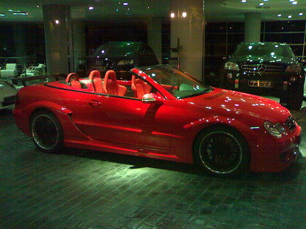 Mercedes CLK DTM AMG cabrio en color rojo