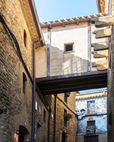 Pueblo Medieval Bonito Espana Encanto Visitar Escapada Viaje Invierno