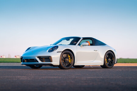 Porsche 911 Targa Gts