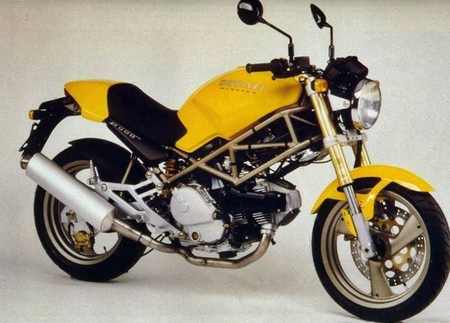 Ducati Monster 900