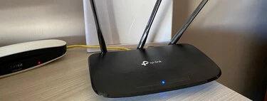 Hay casas con puntos negros en el WiFi: así puedes mejorar la cobertura cuando incluso estando cerca del router tienes poca señal