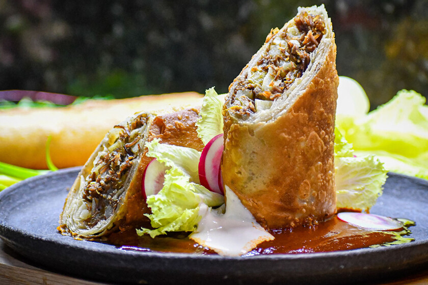 Recetas de Burritos cómo hacer el clásico Burrito norteño relleno de machaca de forma fácil y