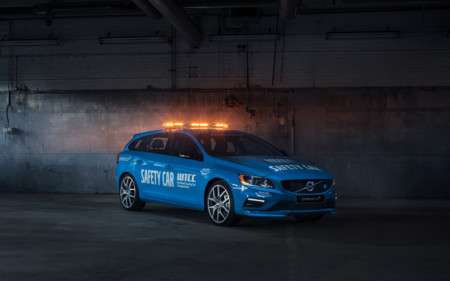 Volvo V60 Polestar Safety Car