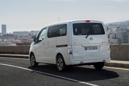 NISSAN4