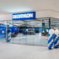 Skechers llega a las rebajas de Decathlon con unas zapatillas buenas, bonitas y sobre todo baratas