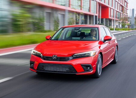 Un Honda Civic Cross podría venir en camino para plantar cara al Corolla Cross