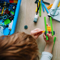 Juguetes y juegos recomendados para regalar en Navidad a niños a partir de nueve años