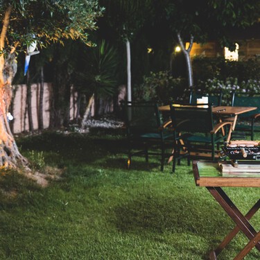 Llegan a Lidl los faroles solares Led que transformarán por completo tu jardín o terraza por menos de 10 euros