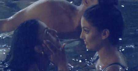 Zoe y Tania, a puntito del beso en 'La Isla de las Tentaciones 4' - Telecinco