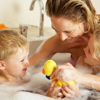 El 63% de los padres estadounidenses afirma no bañar a sus hijos a diario, según una encuesta