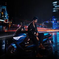 Voge se estrena en el segmento scooter con el Voge SR4 350 de 34 CV, con el motor de las BMW C 400