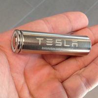 Las nuevas baterías 2170 de Tesla y Panasonic prometen un precio y una densidad energética líderes 
