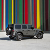 Las marcas de coches ofrecen más variedad de colores que nunca, pero no salimos de los dos favoritos