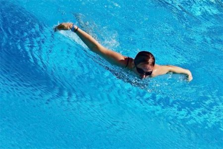 Vitónica responde: Dos ejercicios para trabajar la respiración en natación