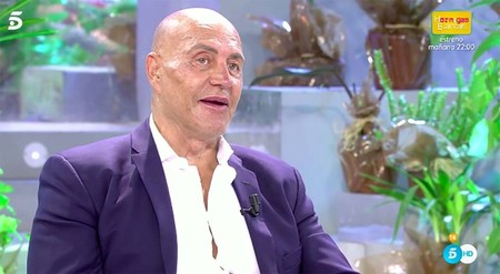 La nueva actualización de la cara de Kiko Matamoros da 'error' en Sábado Deluxe durante la entrevista a Mila Ximénez: it's not available