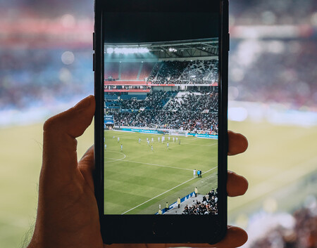 LaLiga quiere que la UE prohíba estas apps de IPTV. El problema es que son totalmente legales