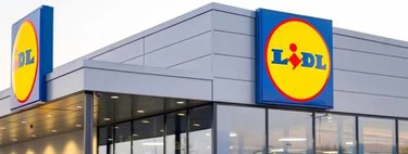 Ha llegado a Lidl el foco solar que se instala en segundos y no necesita electricidad para iluminar el exterior de casa 