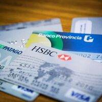 Récord de compras en el exterior a través del sistema courier en Argentina: qué explica este fenómeno y qué productos son los más demandados 