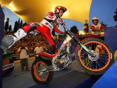 Toni Bou comienza con victoria el Nacional Indoor