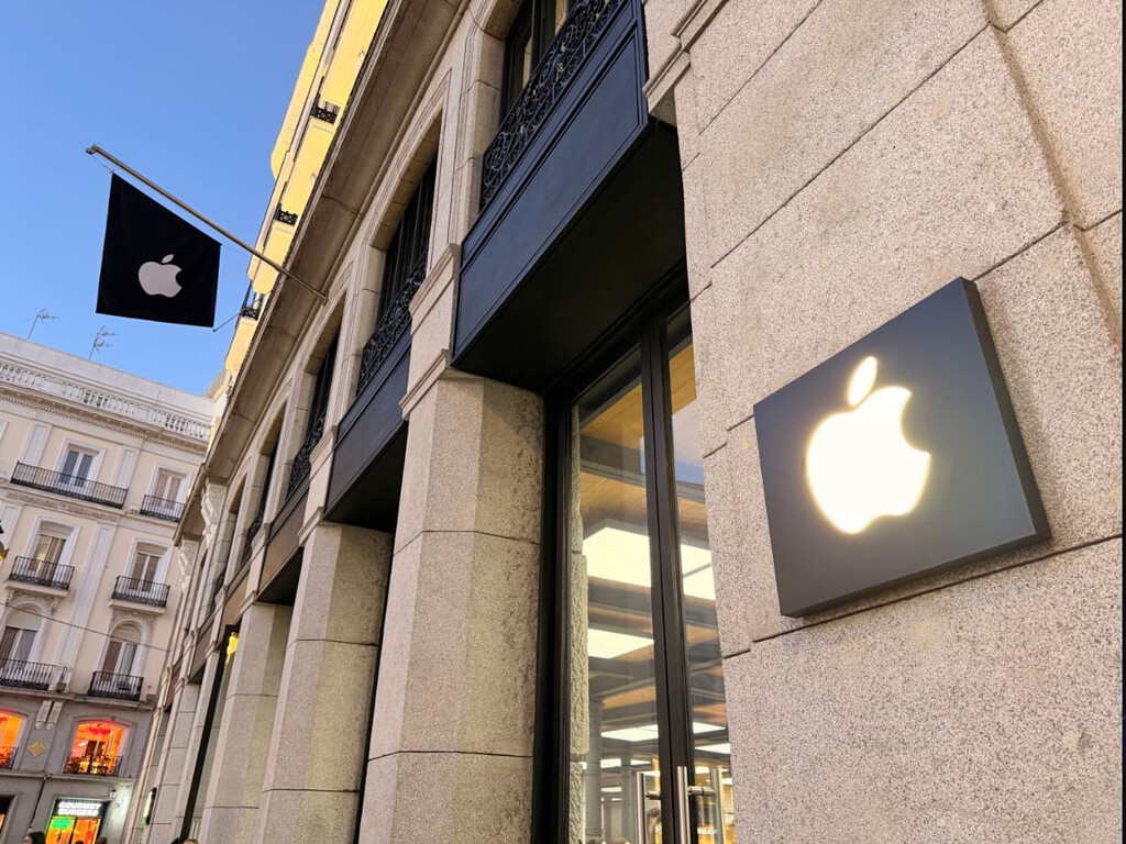 Ver despidos en Apple es raro, pero el día ha llegado. Decenas de puestos de ventas desaparecen para conectar mejor con el cliente 