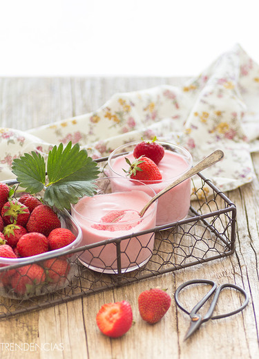 Receta de postre fácil para quedar como un chef. Mousse de fresa