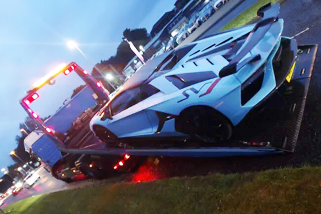 Lamborghini Aventador Sv