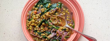 Lentejas con espinacas: una combinación atemporal, tan saludable como sabrosa