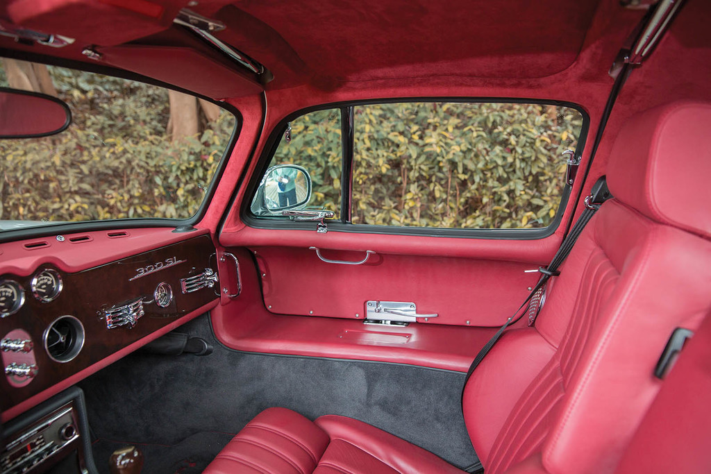 Mercedes 300 SL AMG restomod