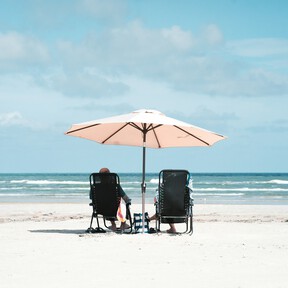 Hoy llega a Lidl la nevera portátil eléctrica que mantiene las bebidas frías hasta 20 horas 