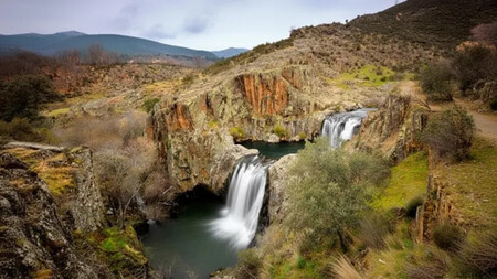 Cascada Del Aljibe