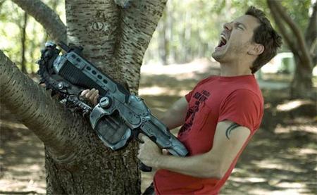 Cliff Bleszinski quiere mandos con menos botones