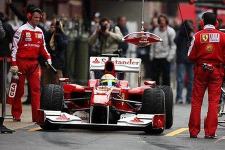 f1_ferrari-massa-y-alonso-mantienen-las-espadas-enfundadas.jpg