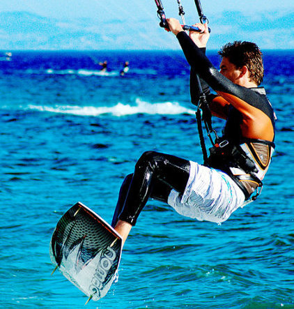 Opciones para estar en forma en verano: Kitesurf