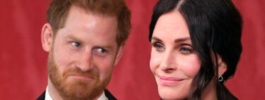 El día que el príncipe Harry consumió setas alucinógenas en casa de Courteney Cox: la inesperada versión de la actriz de 'Friends'  