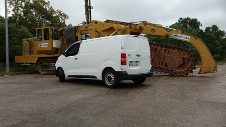 Toyota Proace Furgon 7