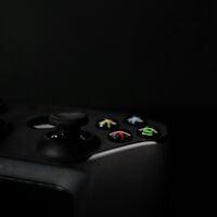 No importa si es para jugar en consola, en PC o incluso con el móvil: este es el mando que me llevaría a cualquier batalla