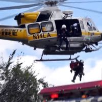 Este es, posiblemente, el motorista con más suerte que vas a ver en mucho tiempo