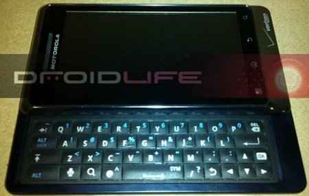 Motorola Droid 2 en una moderada renovación, primeras imágenes y un vídeo